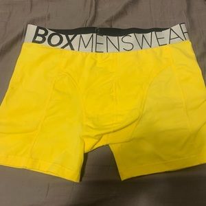 BOX MENS WEAR CANARY YELLOW SMALL BOXER BRIEF UNDERWEAR. NWOT